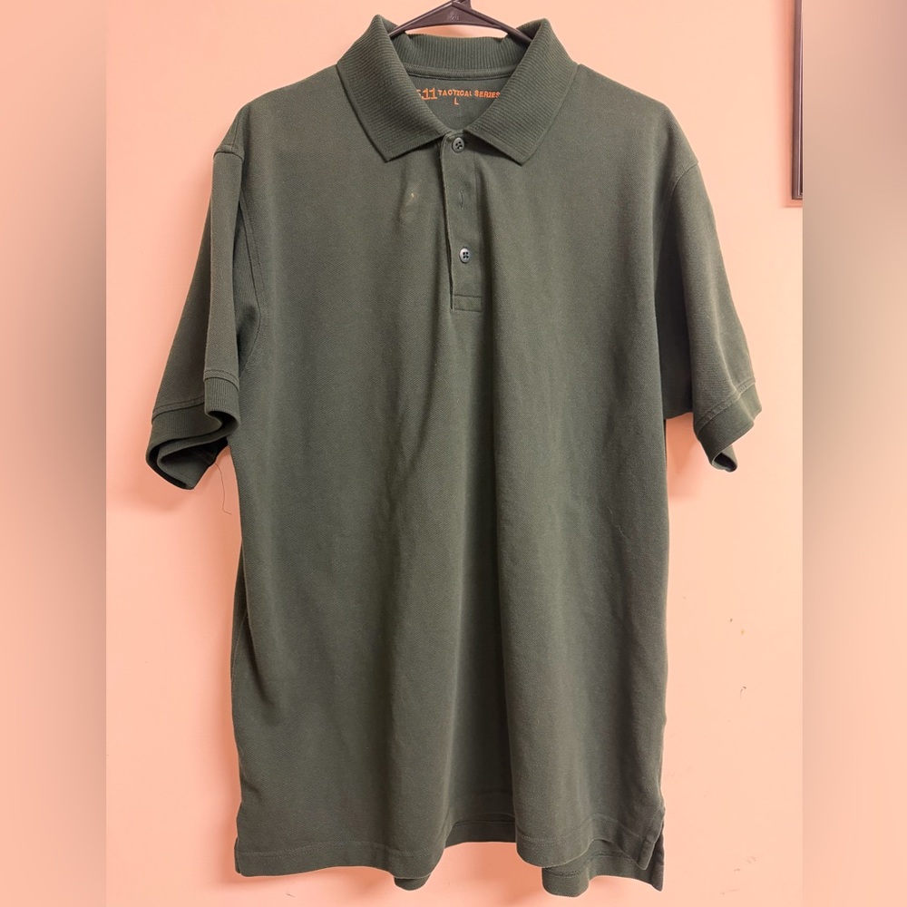 Men’s 5.11 Tactical Green Polo Size L Pen Pocket